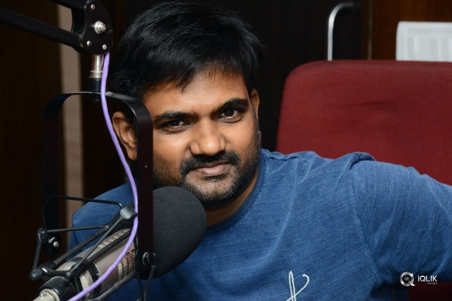 Mahanubhavudu-Movie-Team-At-Red-FM